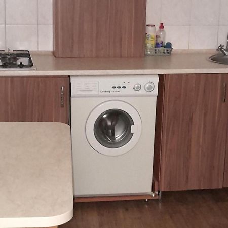 1Ком Апартаменты,Парковка,Улхорватская Lviv Exteriör bild