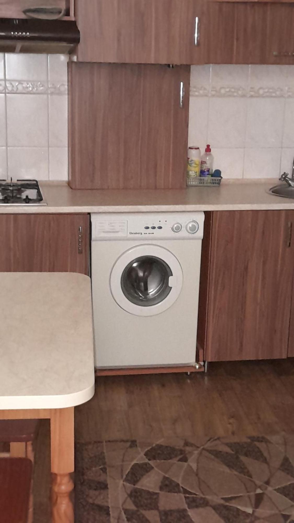 1Ком Апартаменты,Парковка,Улхорватская Lviv Exteriör bild
